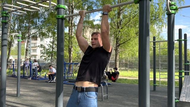 С малым на спорте 💪❗️ смотреть онлайн