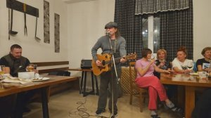 Кто такая Элис?