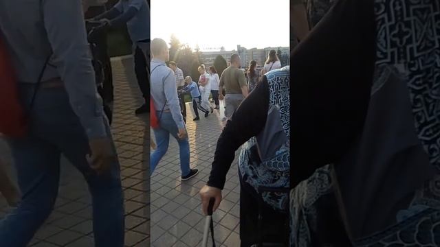 Бабушка—попрошайка смотреть онлайн