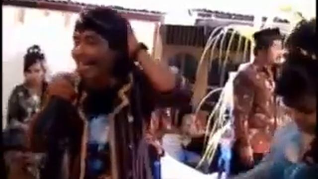 Campursari "mbelgedes"/tombo ati смотреть онлайн