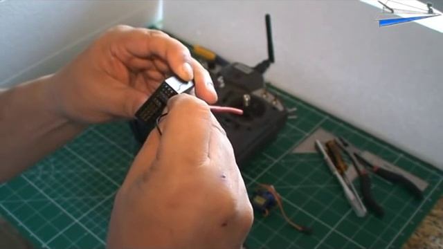 RC HobbyKing Bind Addtional Turnigy 9X 2.4 GHz 8Ch Receiver (V2) смотреть онлайн