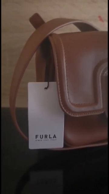 Bag Review #1: Furla Barrbea смотреть онлайн