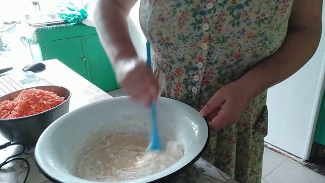 VLOG:варю борщ\ пеку пирог смотреть онлайн