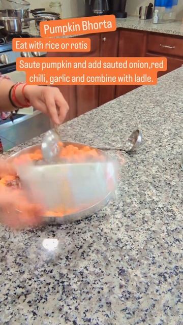 pumpkin Bhorta - with added Andhra Recipe for spicy#cookingvideo #pumpkinbhorta#bengalirecipe смотреть онлайн