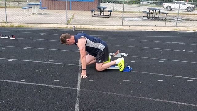 100 Meter Block Start Training day смотреть онлайн