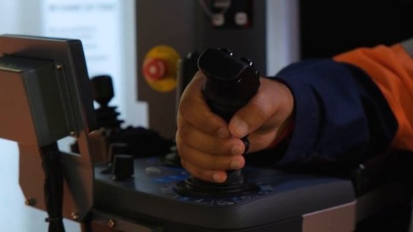 CYBERMINE Sandvik DI650i Drill Rig Simulator