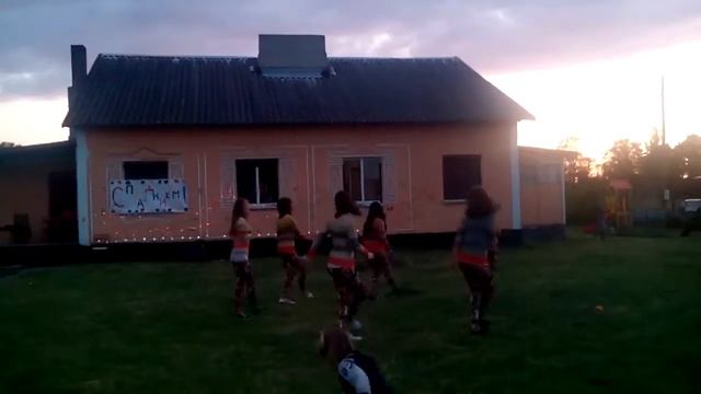 Трек качает:) смотреть онлайн