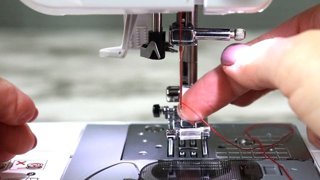 SEWING MACHINE SET UP FOR BEGINNERS / How to thread a sewing machine / SEWING 101: Brother & Kenmor смотреть онлайн
