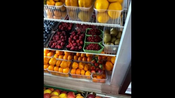 Ленинградский рынок