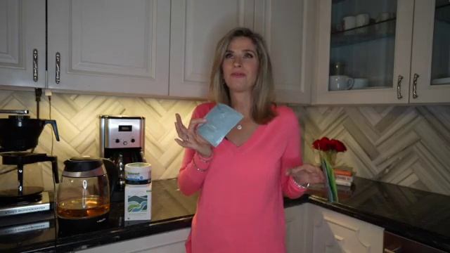 Can Green Tea Improve Your Mood, Focus, And Calmness? | Lauren Freeman Roth