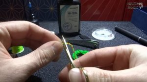 КАК сделать ЛОВЧУЮ Приманку на КОРЮШКУ ДЕШЕВО СВОИМИ РУКАМИ. Приманка на ЗУБАРЯ с помощью кембрикаю.