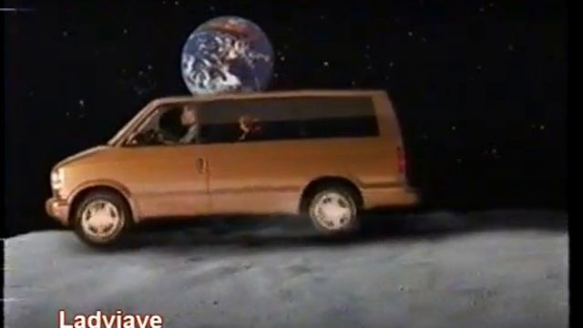 Pub Québec - GMC Safari смотреть онлайн