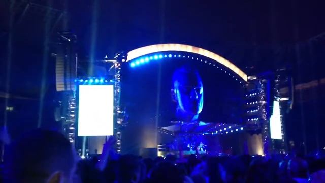 Last part of the concert :-( Robbie's best xxx смотреть онлайн