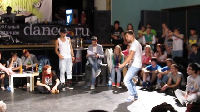 VERTIFIGHT RUSSIA 14: Mr. Cho -vs- Loony Boy смотреть онлайн