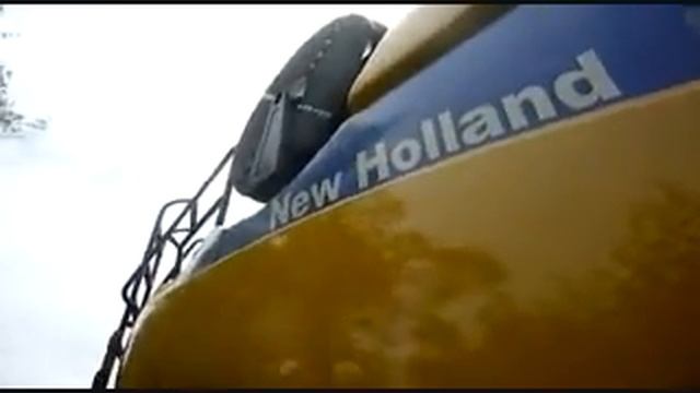 2 New Holland CR9080 Combines смотреть онлайн