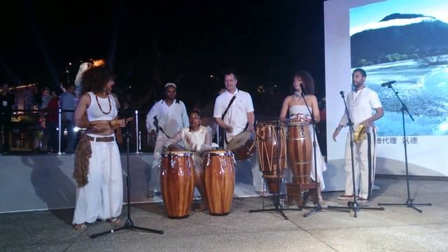 Brazilafroaxe Tago Mago 2013 смотреть онлайн