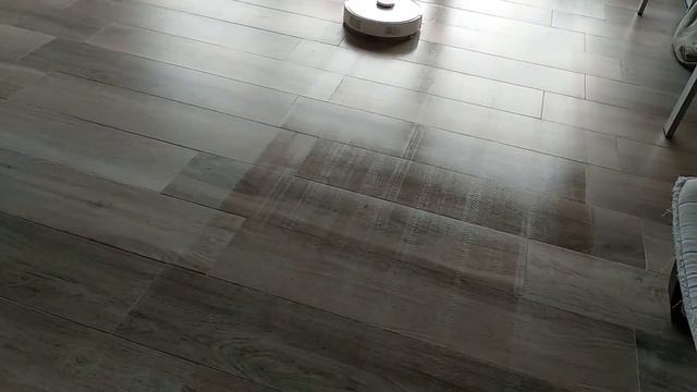 Roborock S50 Smart Robot Vacuum Cleaner - $339 / €308 / 7 900Kč смотреть онлайн