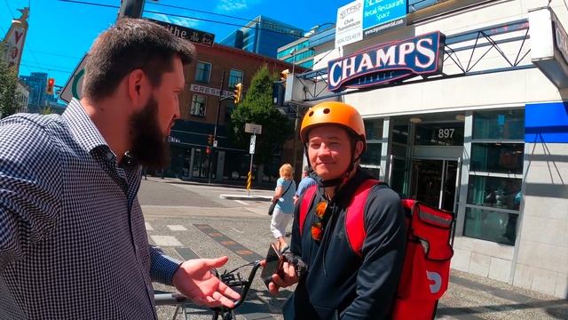 2000$ за 45 часов, профессиональный доставщик убер еды в Канаде Ванкувер. смотреть онлайн