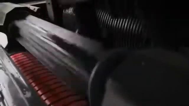 "Jaunā CASE IH "High Density"" LBHD preses sērija/New Large Baler LB436 HD Rotor Cutter смотреть онлайн