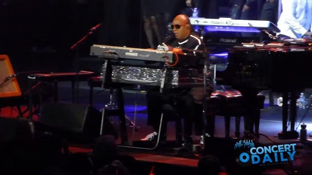 Steve Wonder Performs "Superstition" Live in Baltimore смотреть онлайн