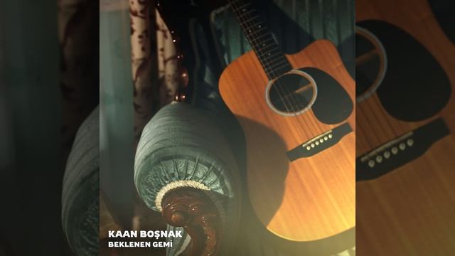 Kaan Boşnak - Beklenen Gemi смотреть онлайн