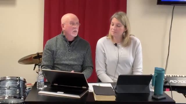 Broad or Narrow смотреть онлайн