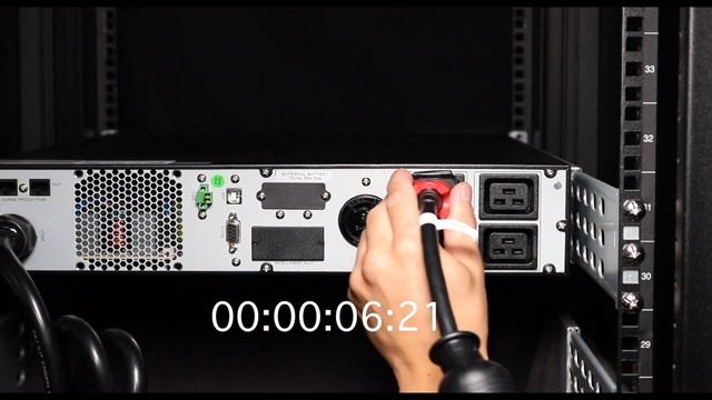 UPS Receptacle Change in 10 Seconds смотреть онлайн