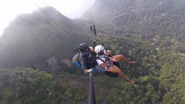 GoPro | Aaron on his first Paragliding Flight in Rio de Janeiro | Full version смотреть онлайн