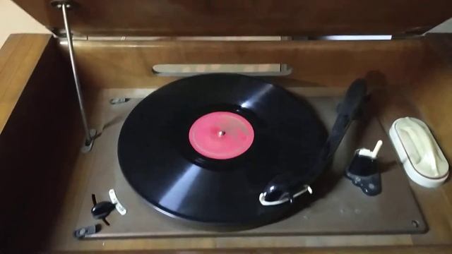 Радиола Люкс-2 модель 1958 года смотреть онлайн