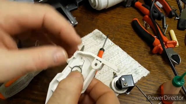 Privileg Nähmaschine - Model 1511- Oberfadenspannung erstellen اصلاح جهاز ضبط الخيط الميزانية смотреть онлайн