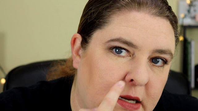 Ulta HD Soft Focus Foundation {First Impression Review and Demo} 5 days of foundation смотреть онлайн