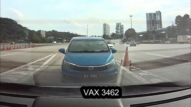 BEZZA ELAK BAYAR TOLL... LIFE HACK | HOW TO AVOID PAYING TOLL смотреть онлайн