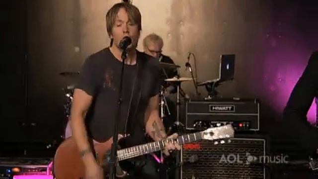 'Kiss a Girl Sessions' Video Keith Urban AOL Music смотреть онлайн