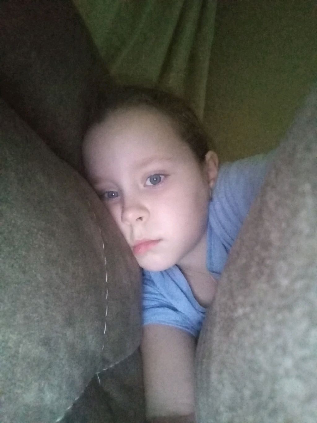 Я сижу и лежу на подушке 2 часть