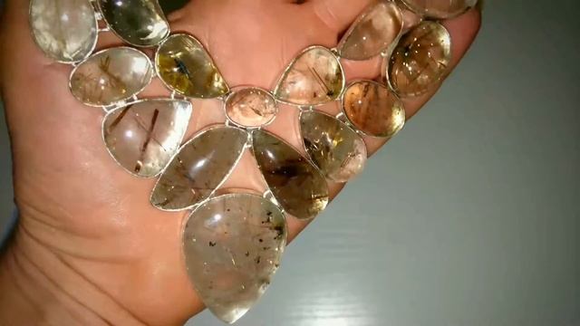 Колье, ожерелье из натурального РУТИЛОВОГО КВАРЦА (ВОЛОСАТИКА) смотреть онлайн