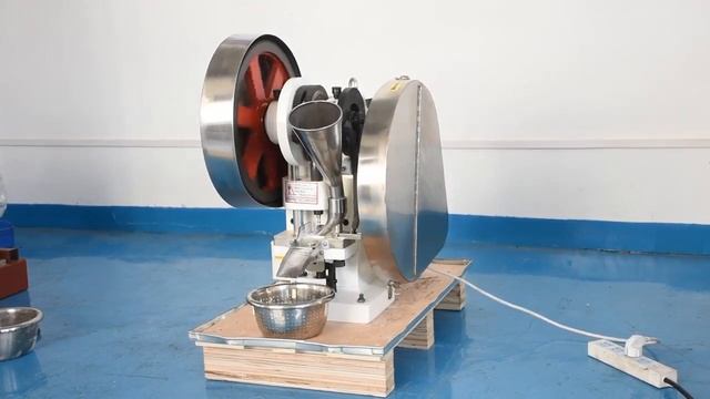 Однопуансонный таблеточный пресс серии TDP Модель Модель TDP-6T смотреть онлайн