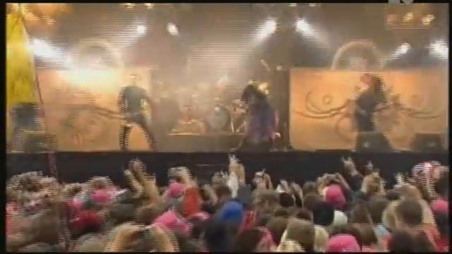 Evanescence Pinkpop 2007 - Intro + Weight of the World смотреть онлайн