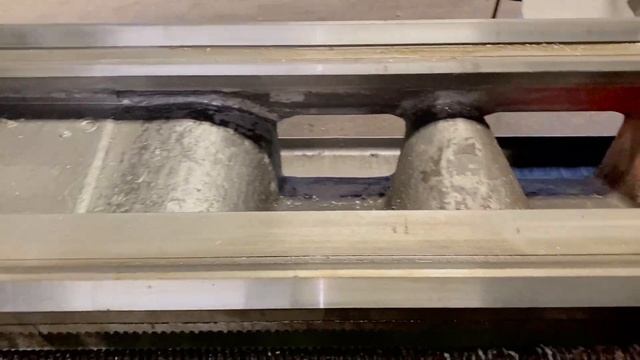 Mostana 16K40 x 3000mm Gap Bed Centre Lathe (1998) смотреть онлайн