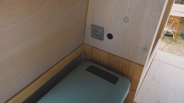 #32. Meuble glacière sur mesure et table coulissante смотреть онлайн