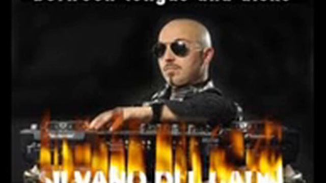 Silvano Del Gado - Chus & Ceballos Remix смотреть онлайн