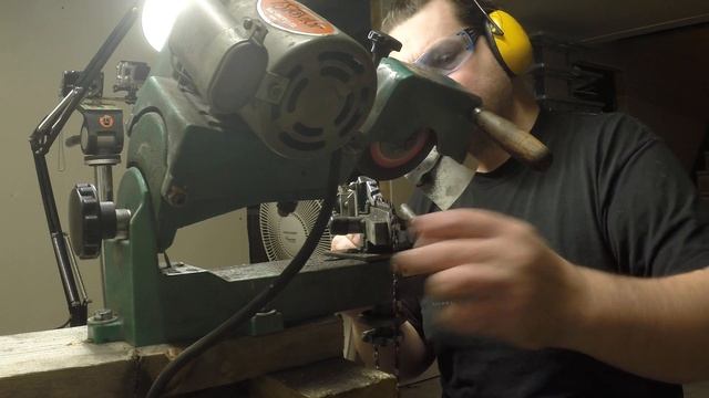 Foley Belsaw 308 World's best chain grinder смотреть онлайн