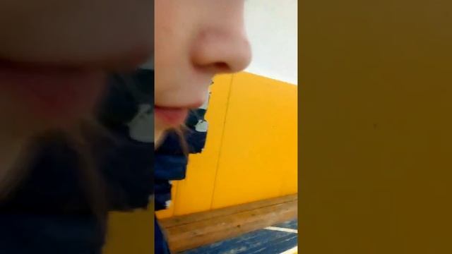 Мы в спорт зале нас спалили смотреть онлайн