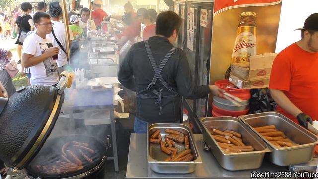 Huge Sausages on Grill. Minsk Street Food, Belarus смотреть онлайн