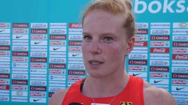 Betty Heidler (GER) after Hammer Throw смотреть онлайн
