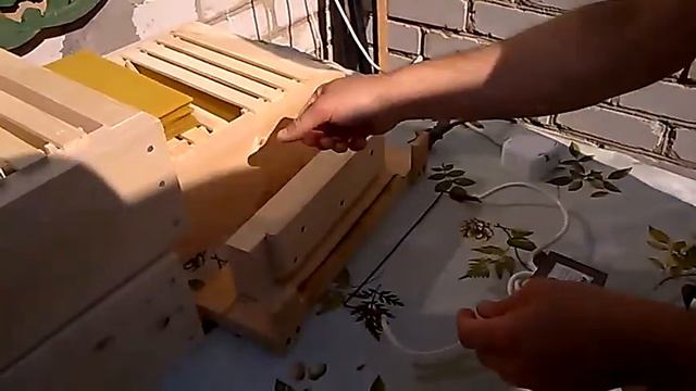 Кондуктор для наващивания рамок улья Удав током (от Андрея ник. wr0) смотреть онлайн