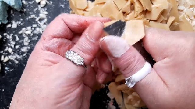 Cutting tar soap |ASMR SOAP| Резка мыла |ASMR SOAP| смотреть онлайн