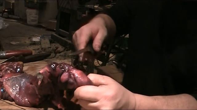 Fur Handling Series: Skinning, fleshing and stretching a Muskrat смотреть онлайн