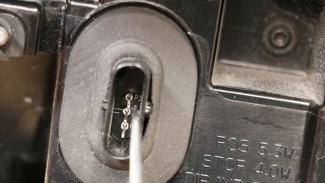 How to test a 2018-2021 Tesla Model 3 Outer LED Tail смотреть онлайн