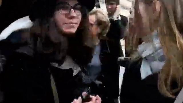 chanel défilé 2013 avec la princesse caroline de monaco vanessa paradis milla jovovich смотреть онлайн
