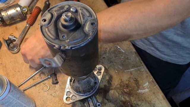 Yanmar 3GM30F Starter Repair Cleaning смотреть онлайн